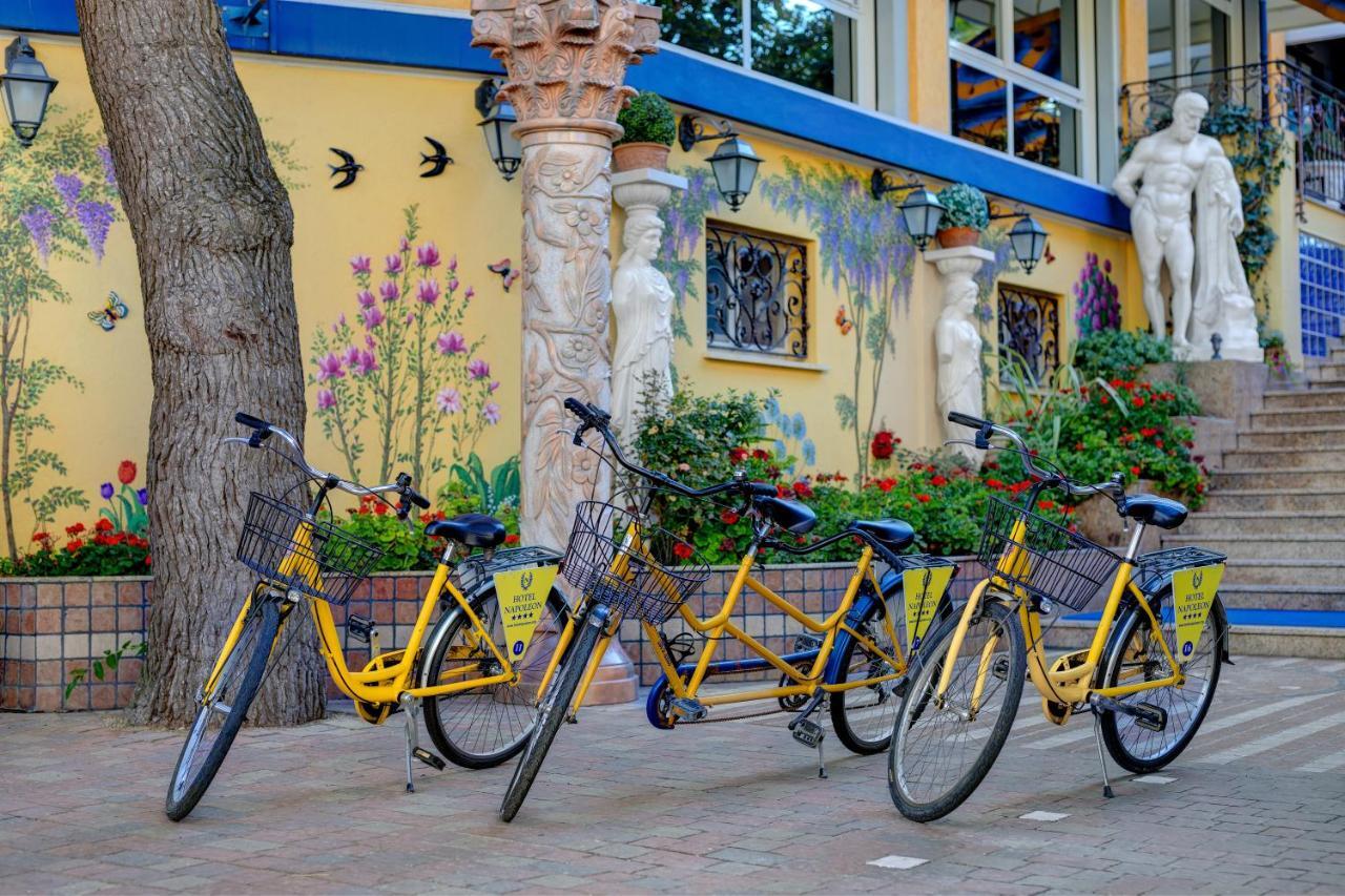 Hotel Napoleon Lido di Jesolo Kültér fotó